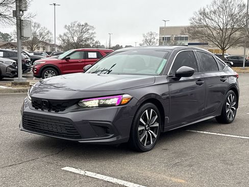 Used 2024 Honda Civic EX-L image 13
