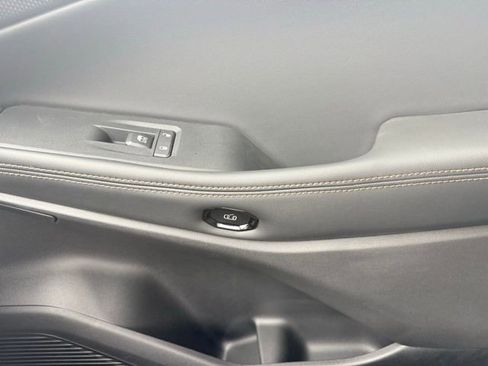 New 2026 Jeep Cherokee Limited image 19