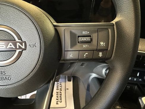 Used 2026 Nissan Kicks SV AWD/4WD image 10