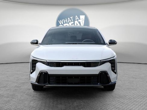 New 2026 Kia K4 GT-Line Turbo FWD image 2