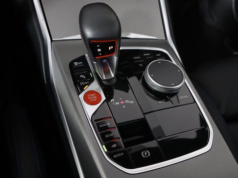 Used 2025 BMW M2 image 24