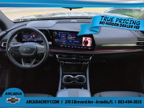 Used 2025 Chevrolet Traverse Z71 AWD/4WD image 17