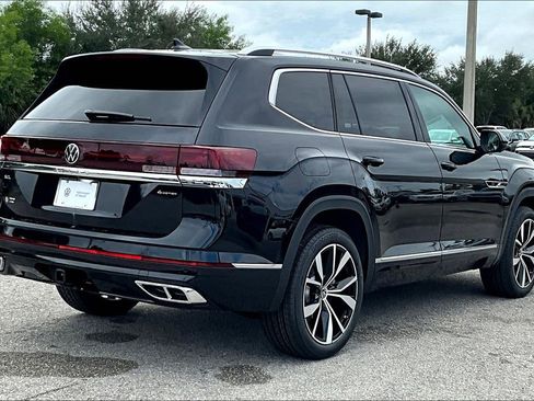 New 2026 Volkswagen Atlas SEL Premium R-Line AWD/4WD image 5