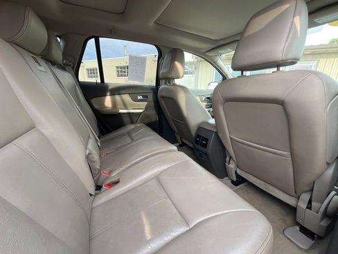 Used 2011 Ford Edge SEL w/ 202A Rapid Spec Order Code FWD image 10