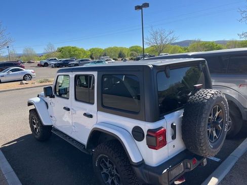 Used 2018 Jeep Wrangler Unlimited Rubicon image 16
