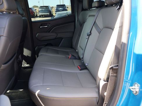 Used 2023 Chevrolet Colorado ZR2 w/ ZR2 Convenience Package III AWD/4WD image 15