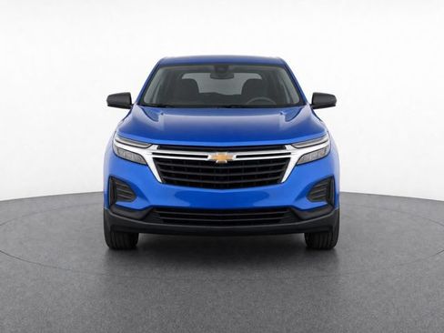 Used 2024 Chevrolet Equinox LS FWD image 2