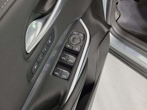 Certified 2025 Cadillac XT4 Premium Luxury AWD/4WD image 19