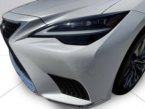 Used 2023 Lexus LS 500 image 12