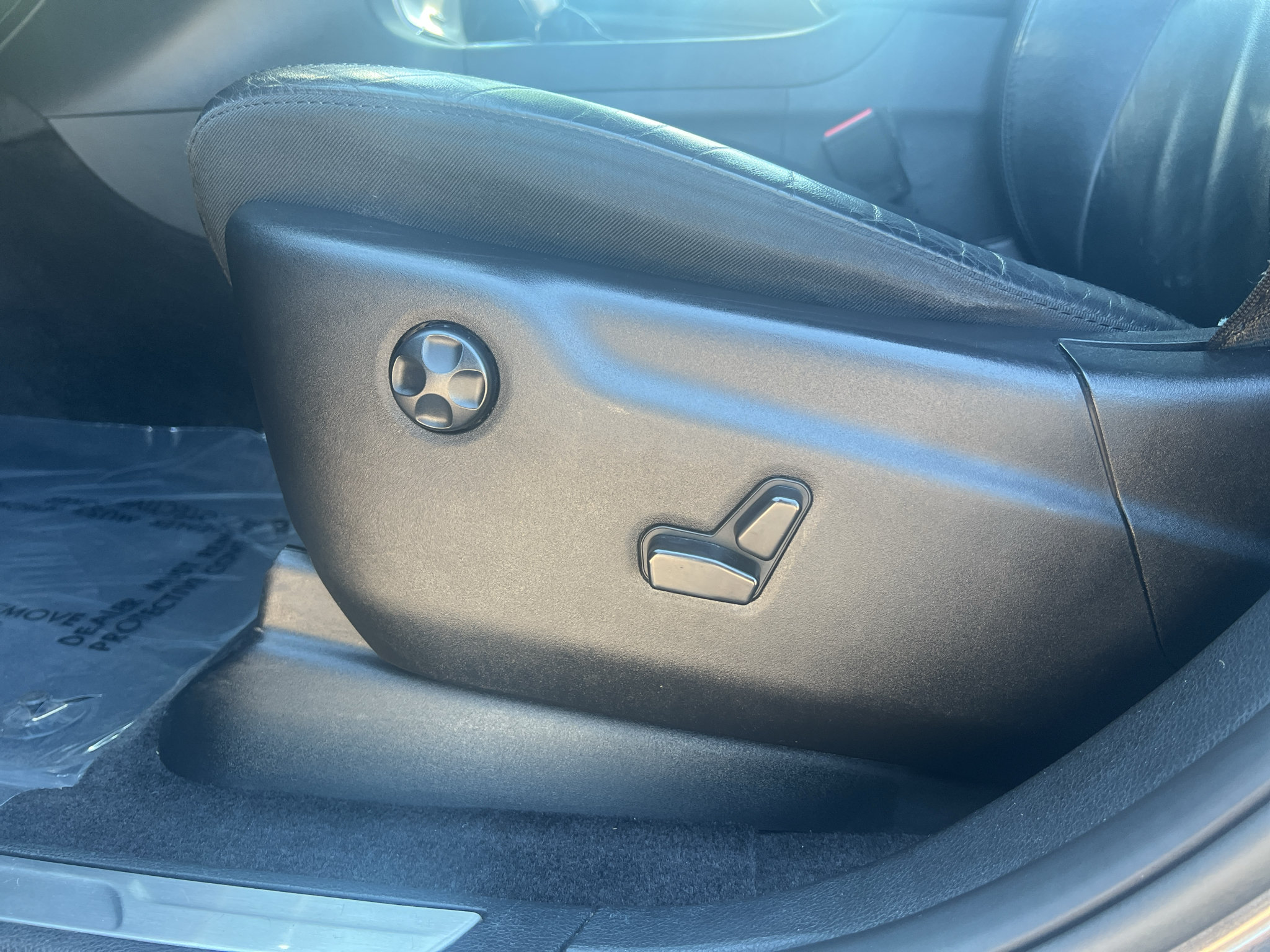 Used 2018 Jeep Grand Cherokee Limited RWD image 16