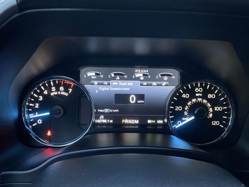 Used 2020 Ford F150 Lariat w/ Equipment Group 502A Luxury image 23