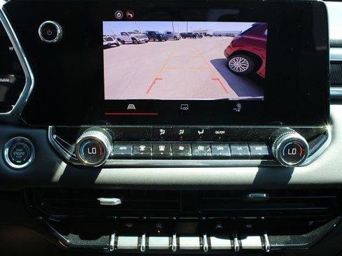 New 2026 GMC Canyon Elevation w/ Convenience Package image 17