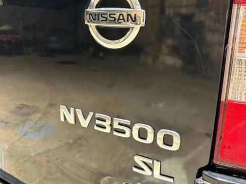 Used 2020 Nissan NV 3500 SL image 30