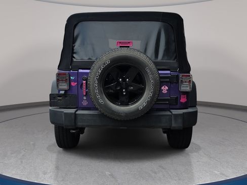 Used 2018 Jeep Wrangler Unlimited Sport S AWD/4WD image 2