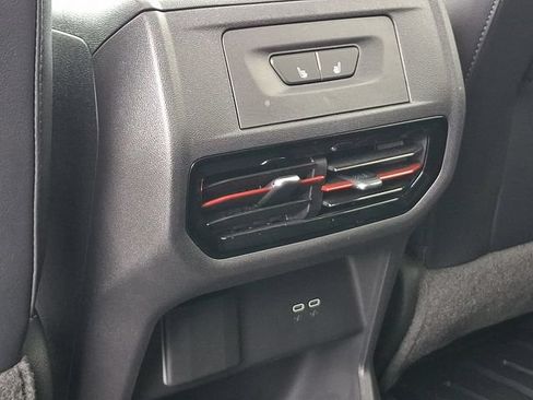 Used 2025 Chevrolet Silverado EV RST AWD/4WD image 21