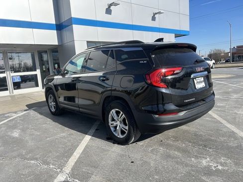 Used 2018 GMC Terrain SLE w/ Driver Convenience Package image 7