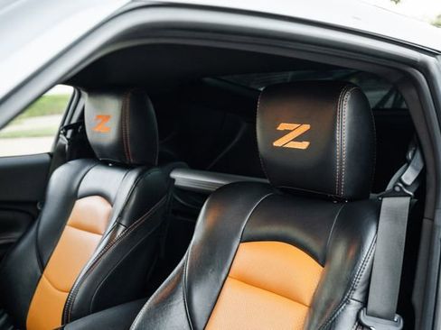 Used 2009 Nissan 370Z Coupe image 21