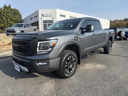 Used 2023 Nissan Titan PRO-4X w/ Pro-4x Convenience Package