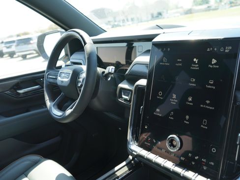New 2026 GMC Yukon AT4 AWD/4WD image 27