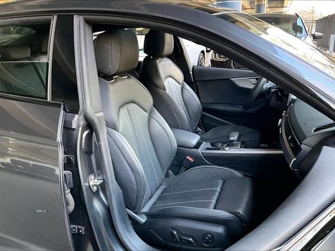 Used 2022 Audi A5 2.0T Premium Plus image 8