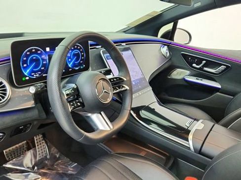 Used 2023 Mercedes-Benz EQE 500 500 Sedan image 19