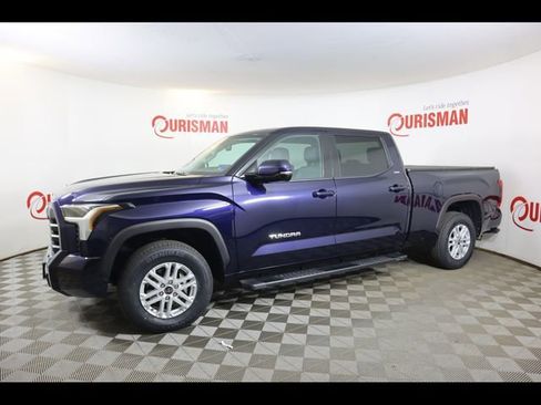 Used 2023 Toyota Tundra SR5 w/ SR5 Premium Package image 4