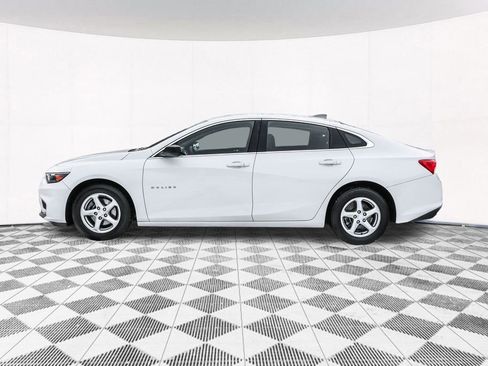 Used 2017 Chevrolet Malibu LS image 14