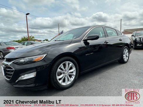 Used 2021 Chevrolet Malibu LT image 9