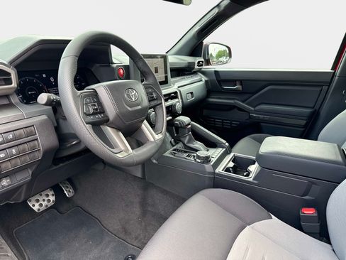 Used 2026 Toyota Tacoma TRD Sport AWD/4WD image 33