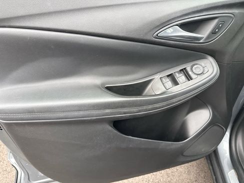 Used 2021 Buick Encore GX Preferred FWD image 9
