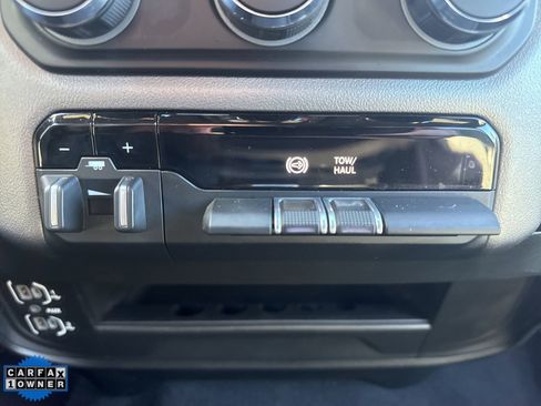 Used 2024 RAM 3500 Big Horn image 21