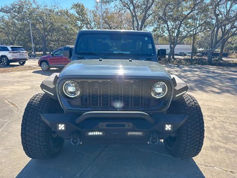 Certified 2024 Jeep Wrangler Willys image 8