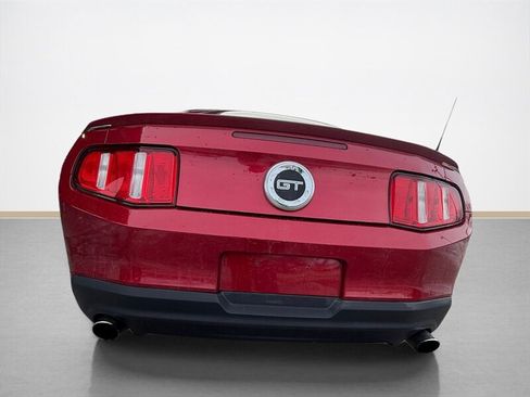 Used 2010 Ford Mustang GT image 5