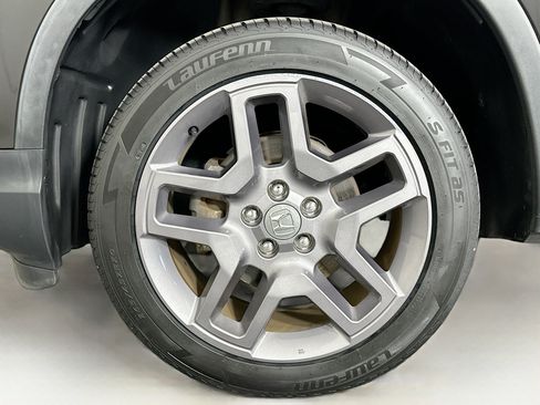 Used 2023 Honda Passport EX-L image 11