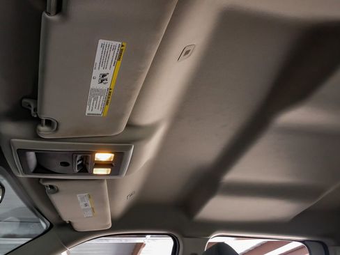 Used 2017 RAM 2500 SLT image 27