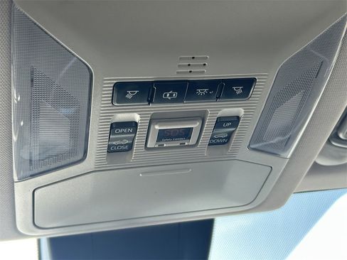 Used 2019 Toyota RAV4 XLE image 19