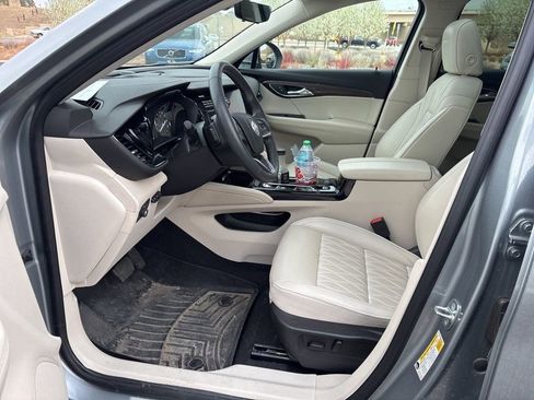Used 2023 Buick Envision Avenir image 10
