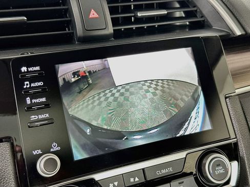 Used 2019 Honda Civic EX image 14