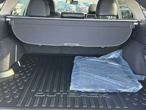 Certified 2025 Subaru Outback Limited XT image 28