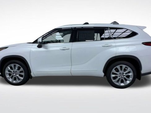 Used 2023 Toyota Highlander Limited AWD/4WD image 5