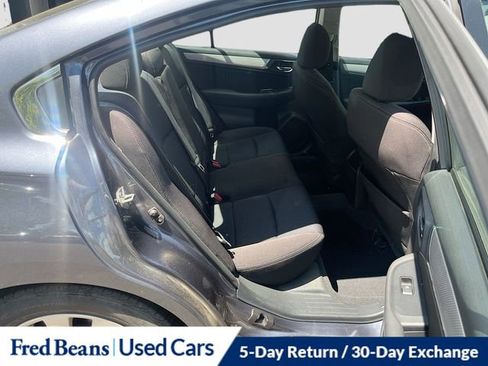 Used 2017 Subaru Legacy 2.5i Premium w/ Moonroof Package AWD/4WD image 33