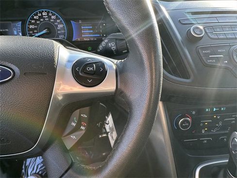 Certified 2017 Ford C-MAX Energi SE w/ Equipment Group 402A image 27