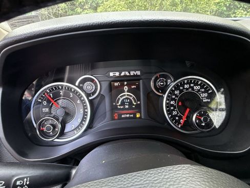 Used 2020 RAM 1500 Big Horn AWD/4WD image 17