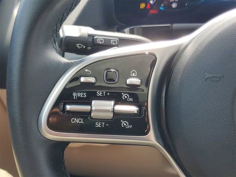 Used 2023 Mercedes-Benz GLA 250 image 30