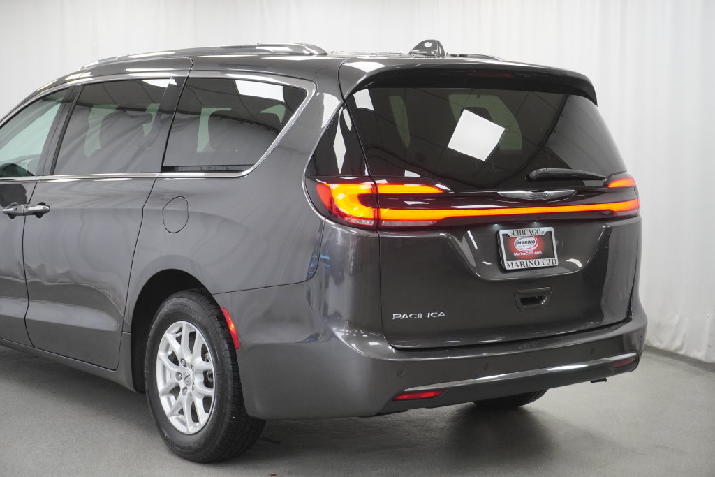 Certified 2021 Chrysler Pacifica Touring-L FWD image 27