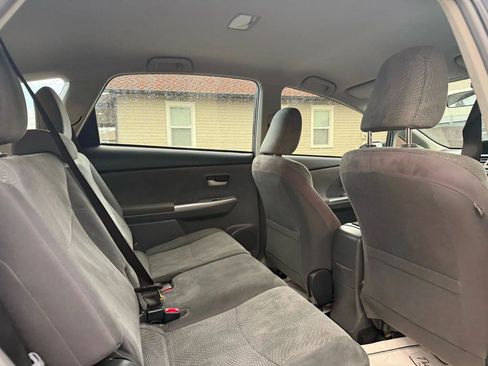 Used 2012 Toyota Prius V Three image 22