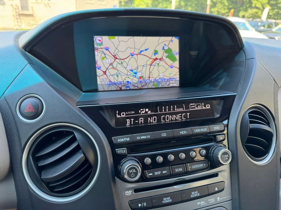 Used 2012 Honda Pilot Touring image 31