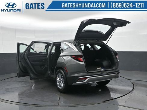 New 2026 Hyundai Tucson SE image 54