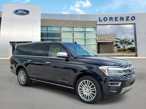 Used 2023 Ford Expedition Max Platinum RWD image 3