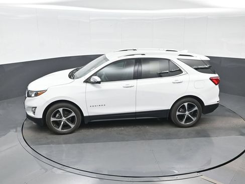 Used 2021 Chevrolet Equinox Premier FWD image 18